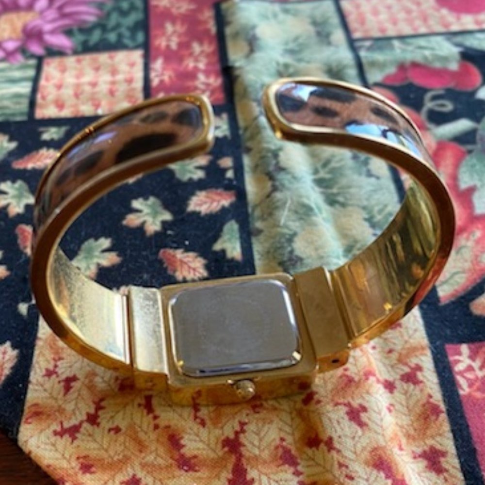 LEOPARD Print & GOLD tone CUFF BRACELET Wrist WATCH * 2-1/4" across inside - Picture 4 of 6